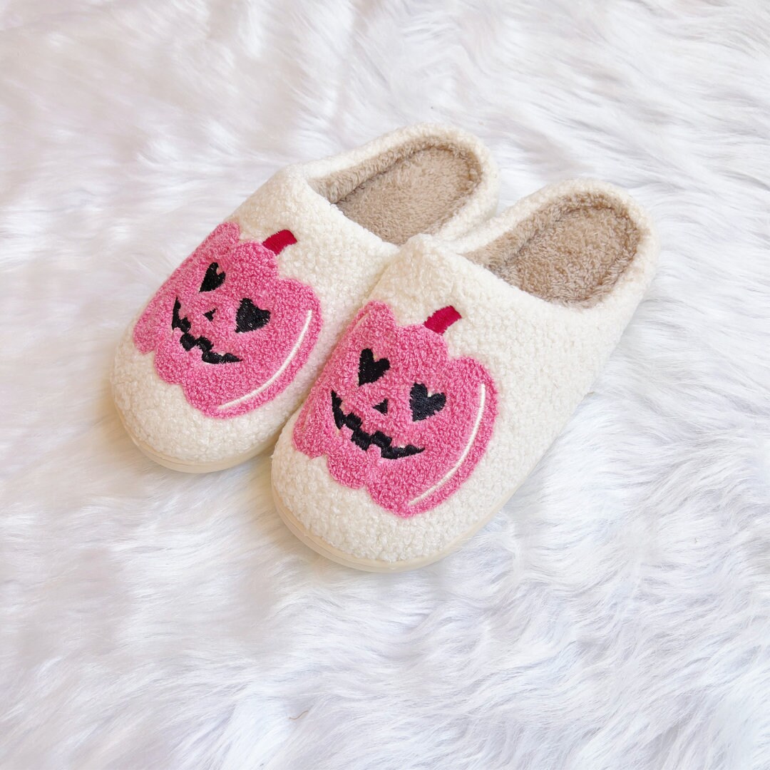Custom Pink Pumpkin Slippers|Pink Halloween Decor|Halloween Slippers Girls|Fall Slippers|Pink Lover|Retro Halloween Slippers|Girly Halloween