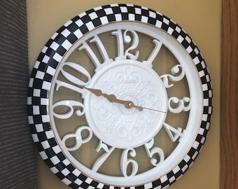 Wall clock, round wall clock black and white checkered, whimsicalPainted wall clock, Alice in wonderland wall clock