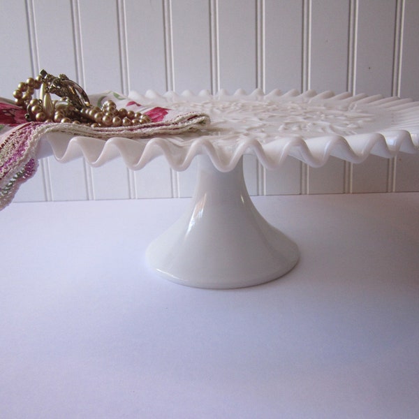 Elegant Vintage Fenton Milk Glass Spanish Lace Cake Stand