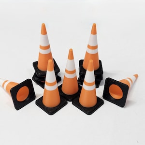 Mini Traffic Safety Cones (12 pack) 1/16th scale