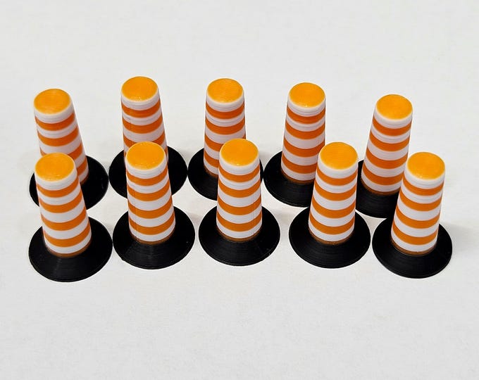 1/64 Scale Canadian Traffic Barrels – Set of 10 Channelizer Drums – Mini Construction Props for Dioramas & Hot Wheels