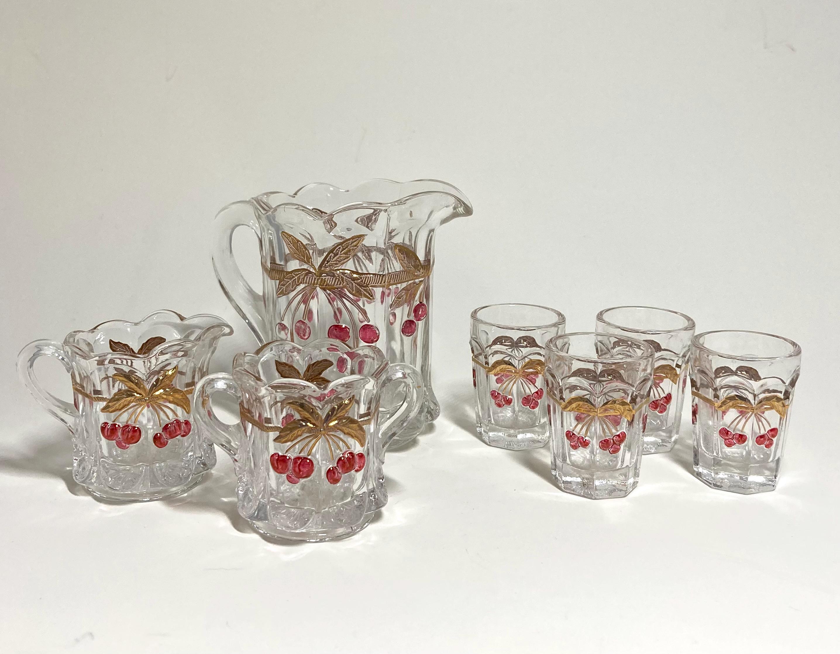 モッサーグラス チェリー　MOSSER GLASS Mosser Art Glass Cherry Thumbprint 52 oz Pitcher and 4 Flat