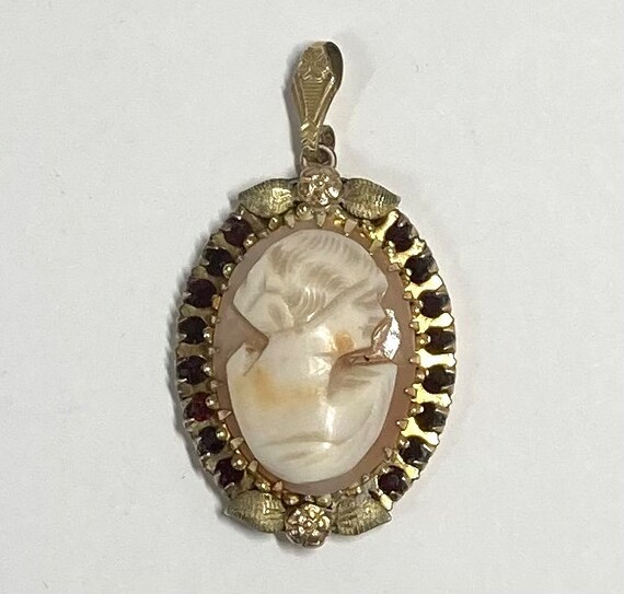 Vintage Hand Carved Cameo with Garnets - image 2