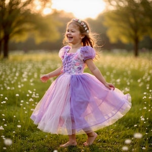 Déguisement de princesse inspiré de Raiponce, robe de princesse violette, robe de costume de Raiponce, costume de princesse de Raiponce, costume d&#39;inspiration Disney