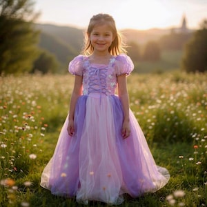 Déguisement de princesse inspiré de Raiponce, robe de princesse violette, robe de costume de Raiponce, costume de princesse de Raiponce, costume d&#39;inspiration Disney