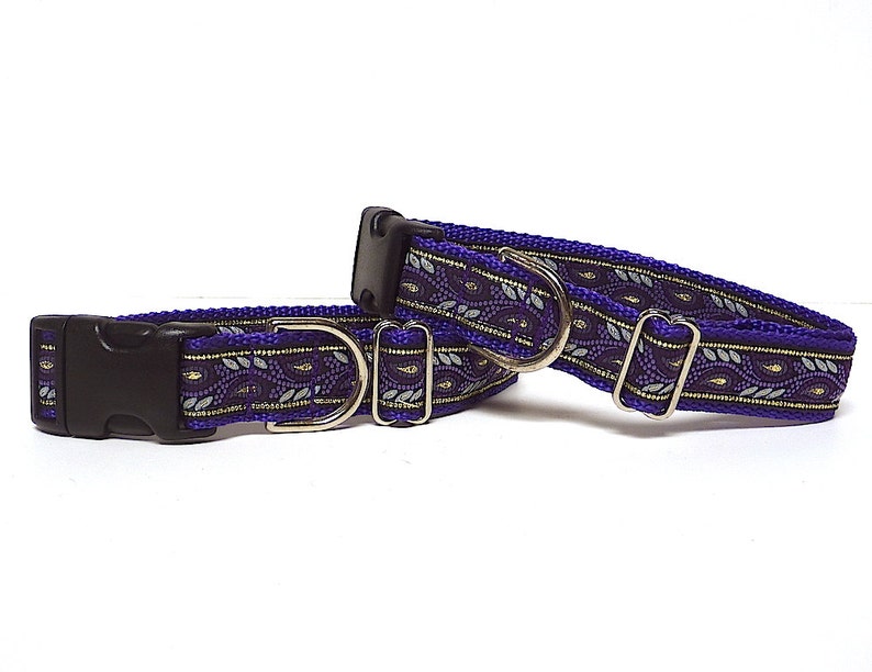 Purple metallic dog collar with buckle in a leaf design image 3