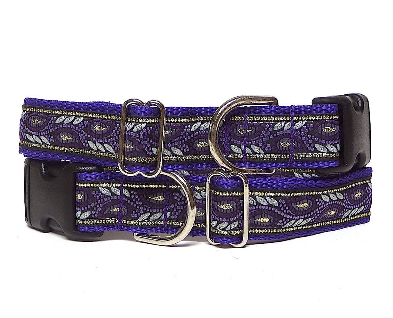 Purple metallic dog collar with buckle in a leaf design image 1