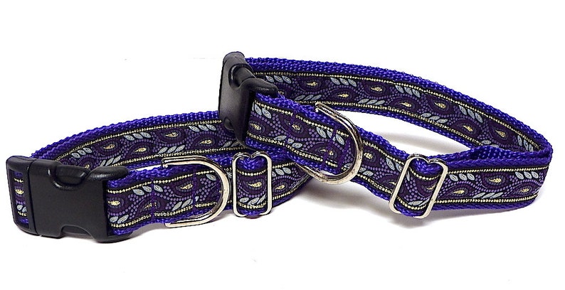 Purple metallic dog collar with buckle in a leaf design image 2