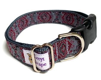 Adjustable Purple Moroccan-Inspired Dog Collar with Medieval Renaissance Design for Canines