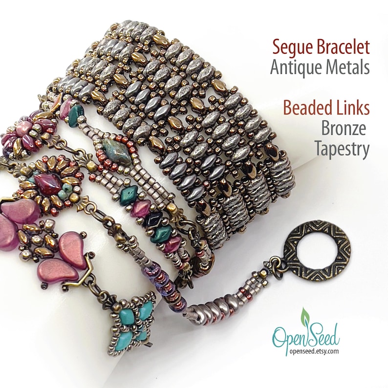 Puede incluir: Un brazalete de cuentas de m&uacute;ltiples hilos con un dise&ntilde;o de tapiz de bronce. El brazalete presenta una variedad de cuentas en tonos de marr&oacute;n, plata y rosa. El brazalete est&aacute; acentuado con un dije circular de bronce y un peque&ntilde;o dije de bronce con un dise&ntilde;o de hoja. El brazalete est&aacute; etiquetado como "Segue Bracelet Antique Metals Beaded Links Bronze Tapestry".