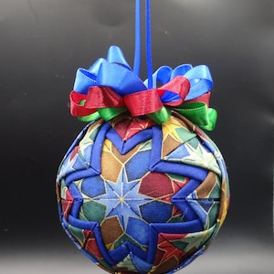 No sew quilted fabric ornament, fabric balls, holiday ornaments, Christmas ornament, Tree Decor, Winter Ornament, Dyerpicks,Quilted ornament