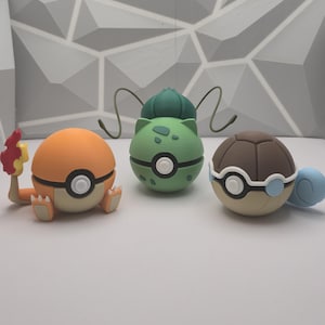 Set de inicio de Kanto Charmander Bulbasaur Squirtle - Pokeball - Figura decorativa de Pokeball impresa en 3D. Perfecto como regalo para coleccionistas.