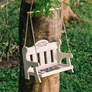 DIY Vogelfutterhaus Hochzeitstag, personalisierter Stuhl Vogelhaus, hängende Plattform Vogelfutter für Finken oder Kleiber, Hängen im Freien