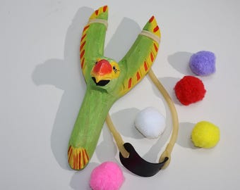 Personalized Carved Animal Slingshot,Outdoor Toy,Handcrafted Wood Toy Slingshot,Wooden Outdoor Shooting Toy,Animal Slingshot,Children Gift.