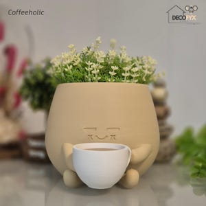 Coffeeholic Planter: 3D Printed PLA Desk Decor