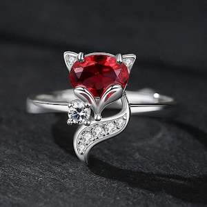 Radiant Fox Elegance Ring • Adjustable Fox Ring For Her • Animal Jewelry • Nature-Inspired Design