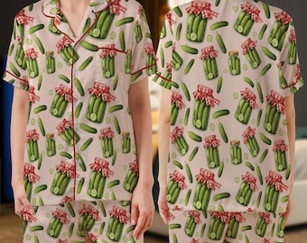 Pijama de satén Coquette, pijama rosa con lazo y estampado de pepinillos