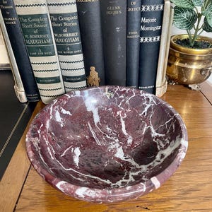 Cuenco artesanal de mármol Cherry Rosso Levanto de 20 cm, centro de mesa decorativo, joyero, recipiente multiusos de mármol. imagen 8