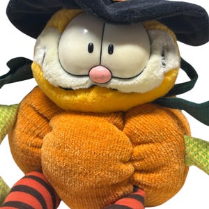 Vintage RARE Garfield Halloween Stuffie Plushie