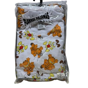 Vintage NWT Garfield Two Piece Flannel Pajamas in Size M