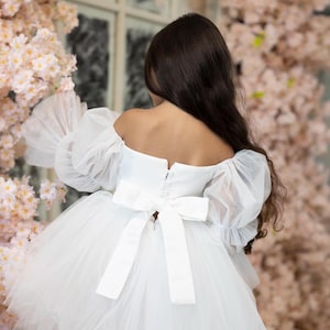 Flower Girl Dress , White Tulle Girl Wedding Pageant Special Occasion Birthday Dress, Flower Girl Dress, Girl White Tulle Costume Dress