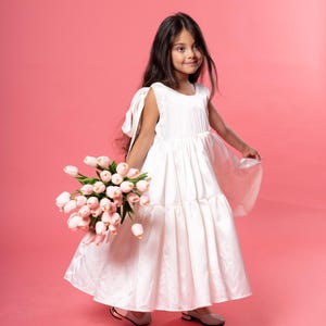 Boho Style White Flower Girls Dress, Kids White Wedding Dress, Flower Girl Dress, White Kids Pageant Dress, White Flower Girl Outfit