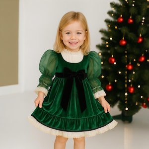 Robe de Noël verte en velours pour fille, Robe de Noël pour séance photo pour enfant, Robe de Noël verte pour bébé fille Robe de Noël pour séance photo pour enfant