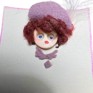 Vintage knoop - originele kaart, 1 ondergoedknoop, dameshoofd