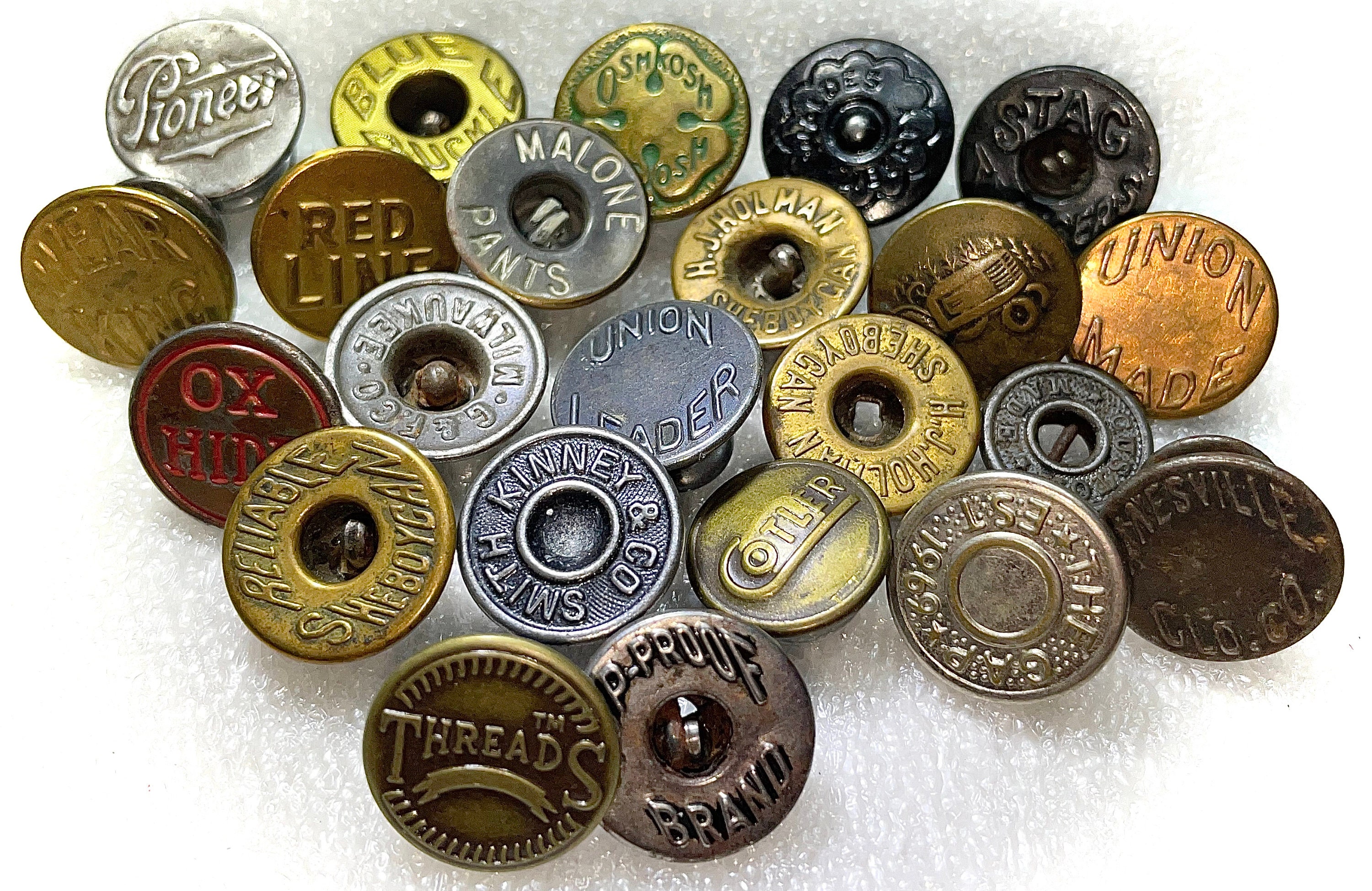 Antique Buttons 23 Metal Rivet Buttons Etsy