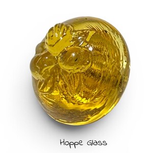 Button Old Glass - Fruit, Swirl Back, Charmstring, Pictorial, Yellow - Small