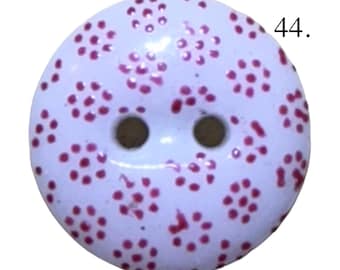 Button Old - China Calico, White Body with Raspberry Colored Transfer - Small