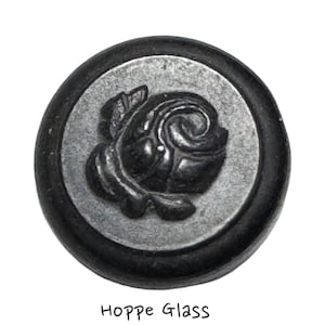 Button Antique - Rose, Goodyear Rubber - Small