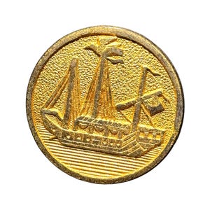 Button Antique - Ship, Pictorial, Paris Back, Rich Treble Gilt - Small