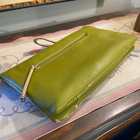 Olive Green and Beige 1980s Large Leather Clutch … - image 4