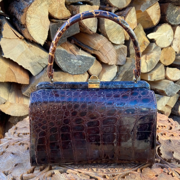 Vintage 1940s-1950s Bellestone Brown Leather Purse Handbag