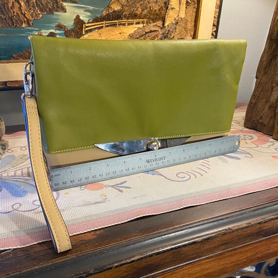 Olive Green and Beige 1980s Large Leather Clutch … - image 9