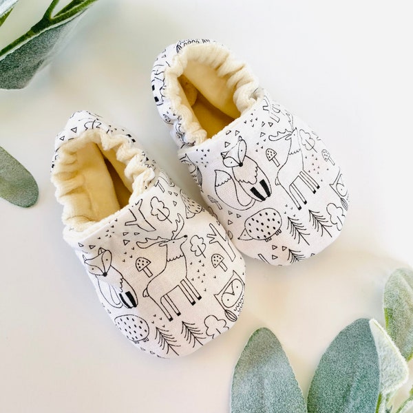 CUSTOM ~ Baby Boy Shoes ~ Woodland Baby Booties ~ Baby Shower Gift ~ Boho Baby Moccasins ~ Fox Baby Outfit