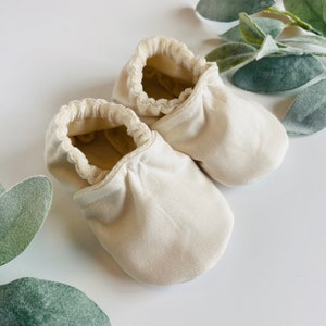 Cream baby shoes, off-white crib booties, special occasion natural bamboo, gender neutral custom size preemie, newborn, 0,3,6,9,12,18, 24