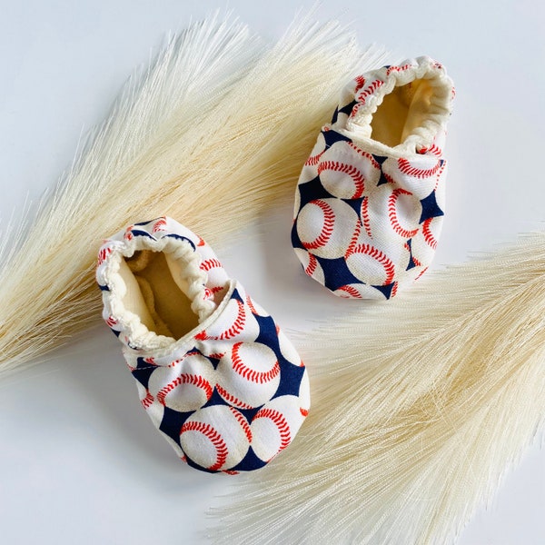 Baseball baby shoes, softball moccasins, sport booties, baseball baby outfit, coming home outfit, baby shower gift, toddler slippers