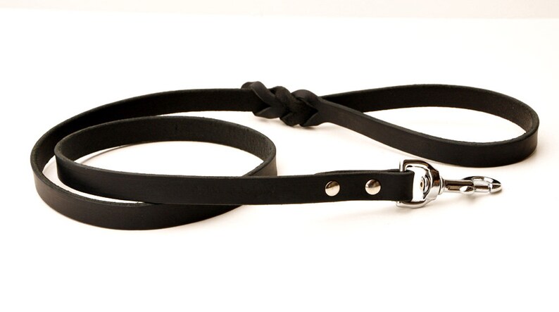 6 foot Traditional Dog Lead: a Premium Leather Leash in BLACK, choice of width size image 1