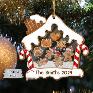 Personalized Family Christmas Ornament,Custom Family Member Name Ornament,Snow Globe Shaker Decoration for Family Christmas Tree,Gingerbread
