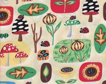 Woodland Friends Forest floor. Clothworks. Cream. 1 yd