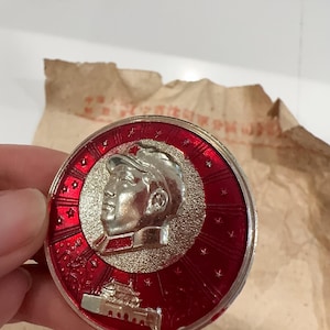 Mao Tse Toung Commemorative Medal Badge Made in China 1950s Rare Vintage Soviet-Chinese Chairman Mao Zedong pin