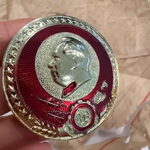 Rare Vintage Soviet-Chinese Chairman Mao Zedong pin
