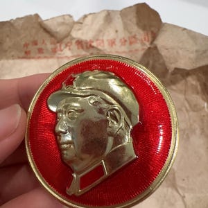 Rare Vintage Soviet-Chinese Chairman Mao Zedong pin