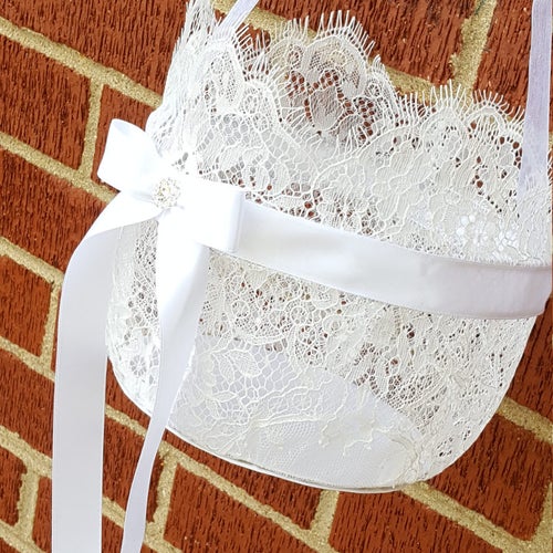 White Chantilly Lace Flower Girl Basket Flower Girl Baskets Etsy