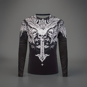 Graphic cyber y2k grunge emo mallgoth early 2000’s vintage Jesse pinkman skater affliction mmaelite southpole tapout long sleeve thermal