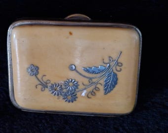 Small Coin Purse, Pillbox Mother of Pearl & Silver, 19th century, Art Deco, France