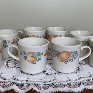 Vintage Corelle “Abundance” design mug set of 8 – Mid-Century Kitchenware