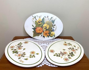 Juego de 3 salvamanteles de melamina con diseño floral vintage / Cocina moderna de mediados de siglo